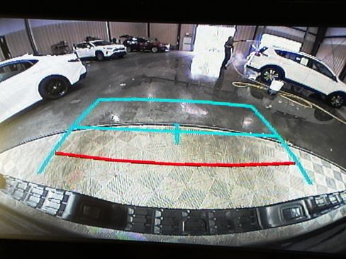 Used 2022 Toyota Tacoma SR5 w/ Technology Package RWD image 29