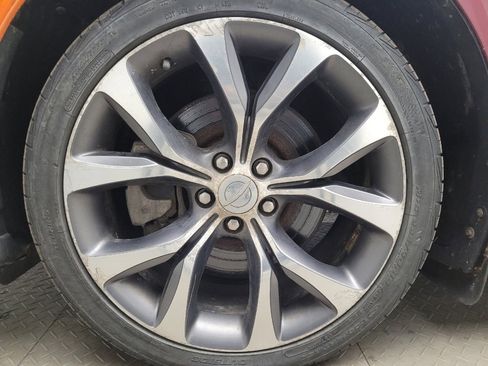 Used 2015 Chrysler 200 C w/ Navigation & Sound Group I image 31