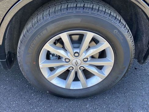 Used 2025 Dodge Durango GT image 9