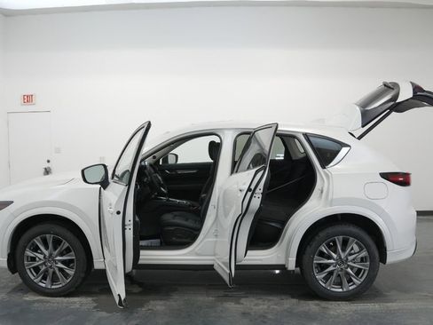 New 2025 MAZDA CX-5 AWD 2.5 S w/ Premium Plus Pkg image 36