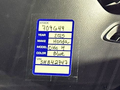 Used 2025 Honda Civic Sport image 26