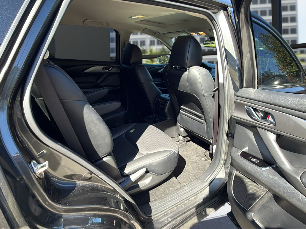 Used 2020 MAZDA CX-9 Touring w/ Touring Premium Package FWD image 24