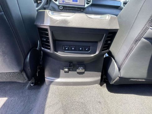 Used 2025 Toyota Tundra Platinum AWD/4WD image 13