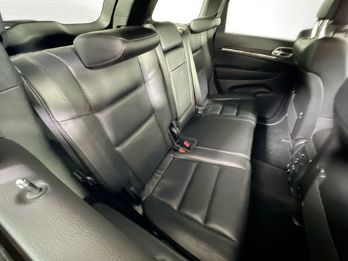 Used 2022 Jeep Grand Cherokee Limited image 26