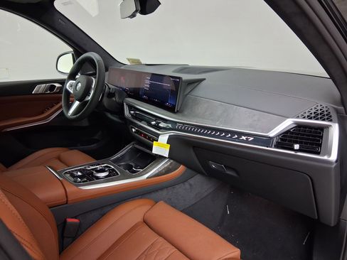 New 2026 BMW X7 xDrive40i w/ M Sport Package image 30