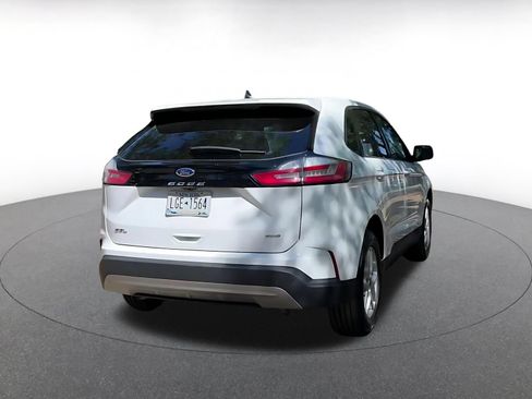 Used 2024 Ford Edge SEL AWD/4WD image 14