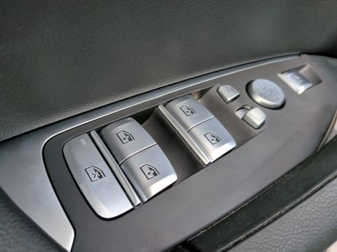Used 2023 BMW X3 xDrive30i w/ Premium Package w/ZPA AWD/4WD image 29