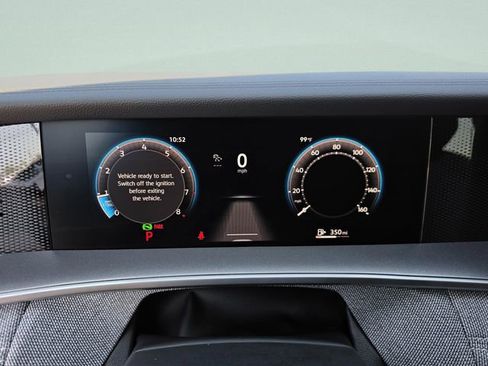 Used 2025 Volkswagen Tiguan S FWD image 34