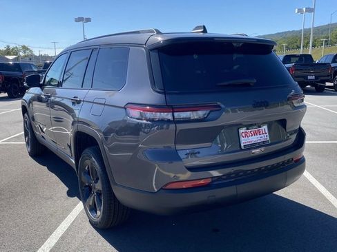 New 2025 Jeep Grand Cherokee L Limited w/ Luxury Tech Group II image 5