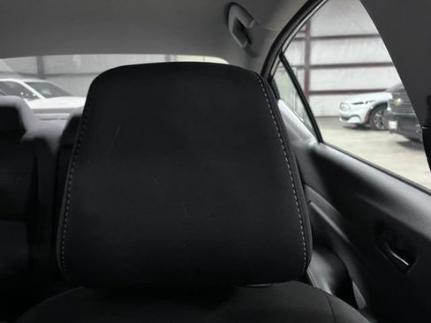 Used 2024 Nissan Altima 2.5 SV FWD image 14