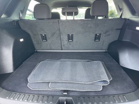 Used 2025 Chevrolet Equinox LT FWD image 32