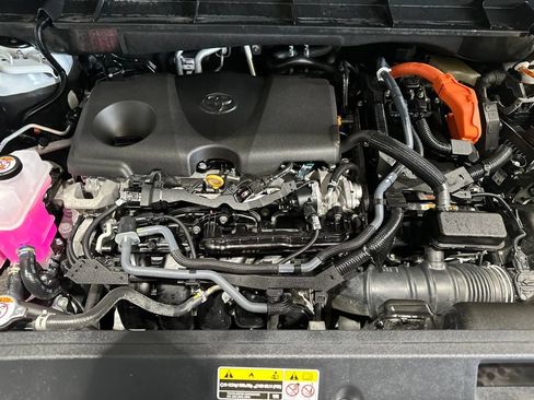 Certified 2026 Toyota Highlander XLE AWD/4WD image 23