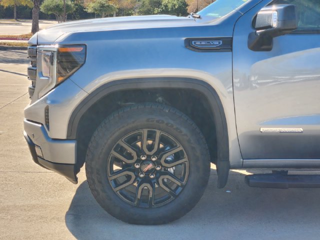 Used 2026 GMC Sierra 1500 Elevation w/ Elevation Premium Package AWD/4WD image 8