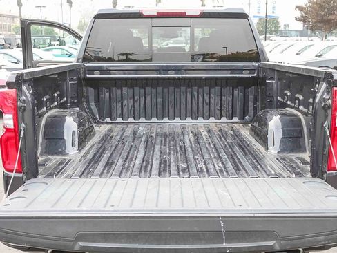 Used 2024 Chevrolet Silverado 1500 LT Trail Boss w/ Convenience Package II image 30