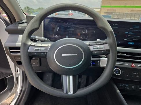 Used 2025 Hyundai Sonata SEL FWD image 22