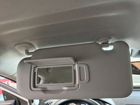 Used 2024 Nissan Sentra S image 40