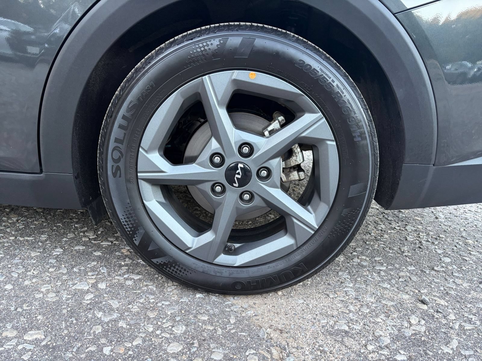 Used 2025 Kia K4 FWD image 28
