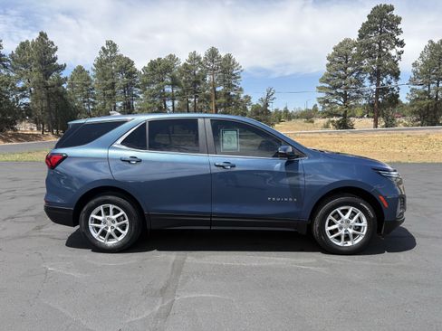 Used 2024 Chevrolet Equinox LT AWD/4WD image 7