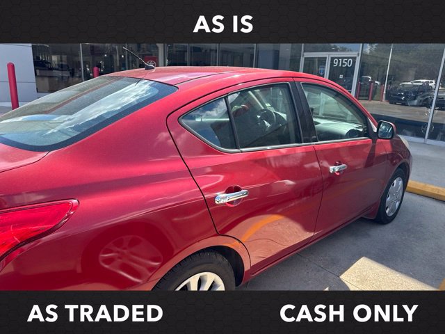 Used 2014 Nissan Versa SV FWD image 6