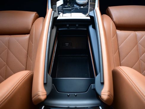 Used 2023 BMW X5 xDrive40i image 39