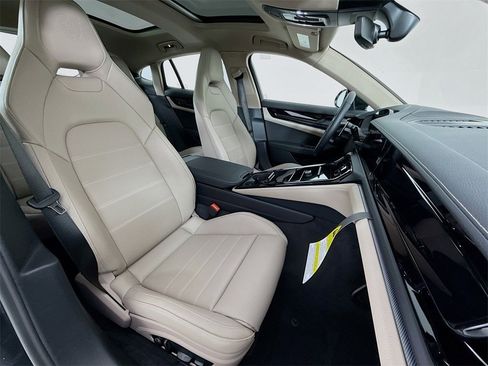New 2026 Porsche Panamera 4 image 32
