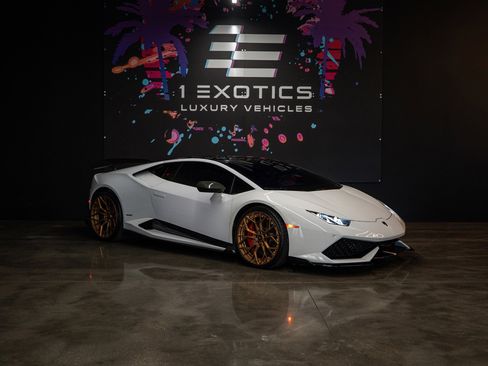 Used 2015 Lamborghini Huracan LP 610-4 AWD/4WD image 4