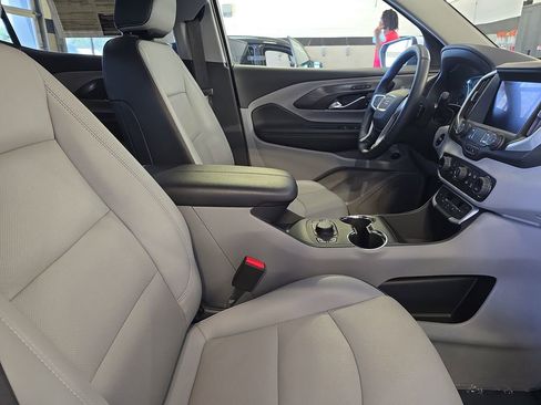 Used 2023 GMC Terrain SLT w/ Infotainment Package II FWD image 11