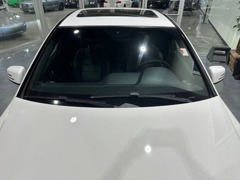 Used 2014 Mercedes-Benz C 250 Sedan image 15
