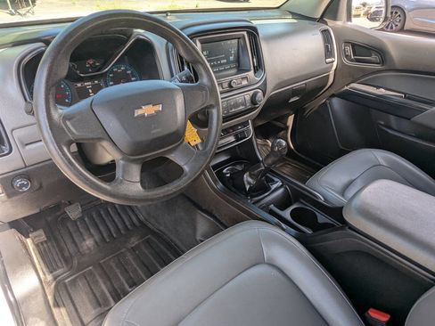 Used 2018 Chevrolet Colorado 2WD Extended Cab image 21