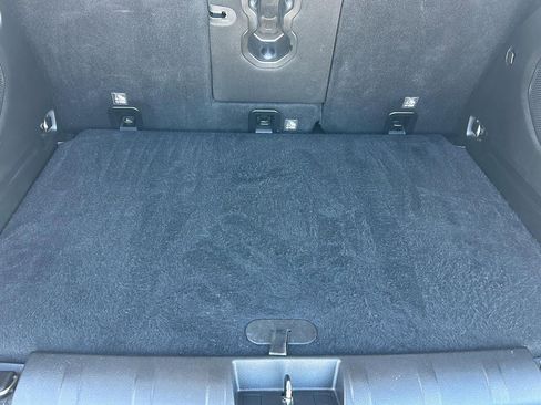 Used 2015 Jeep Renegade Latitude w/ Popular Equipment Group image 17