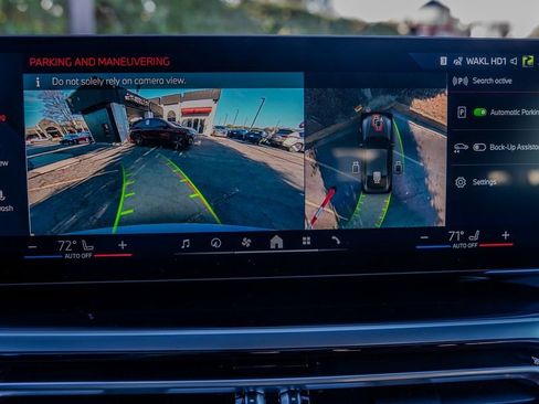 Used 2024 BMW i4 eDrive35 w/ Premium Package image 11