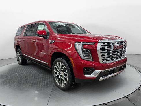 New 2026 GMC Yukon XL Denali w/ Denali Reserve Package image 4