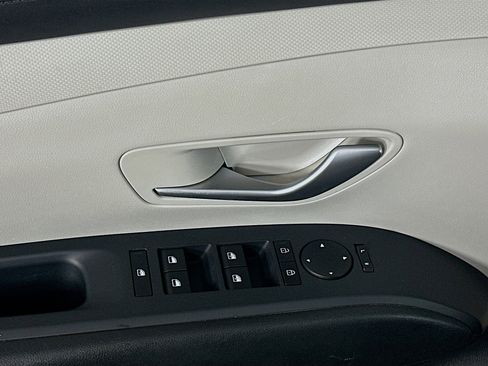 Used 2025 Hyundai Tucson SEL image 15