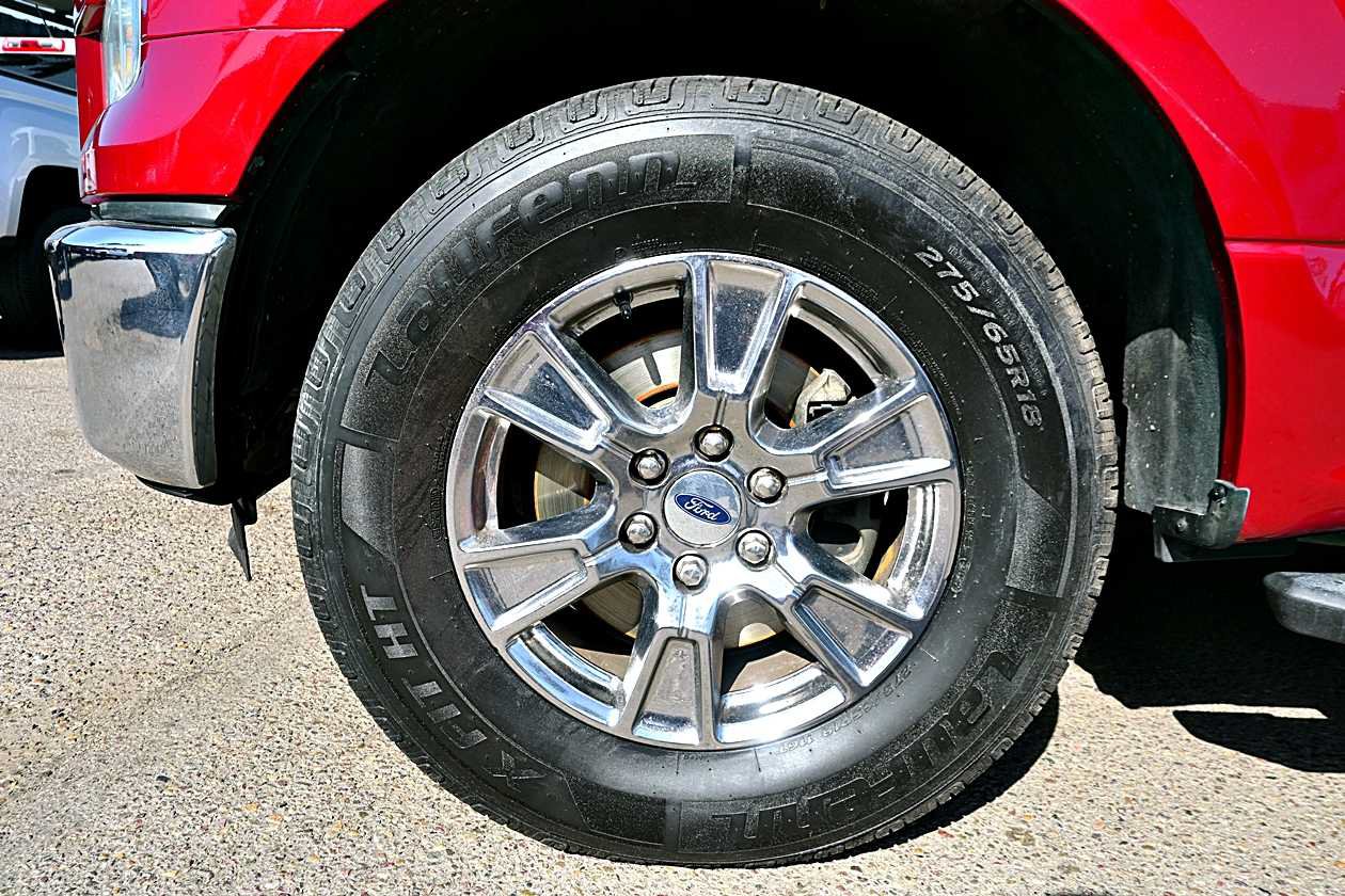 Used 2015 Ford F150 XLT w/ Equipment Group 302A Luxury RWD image 9