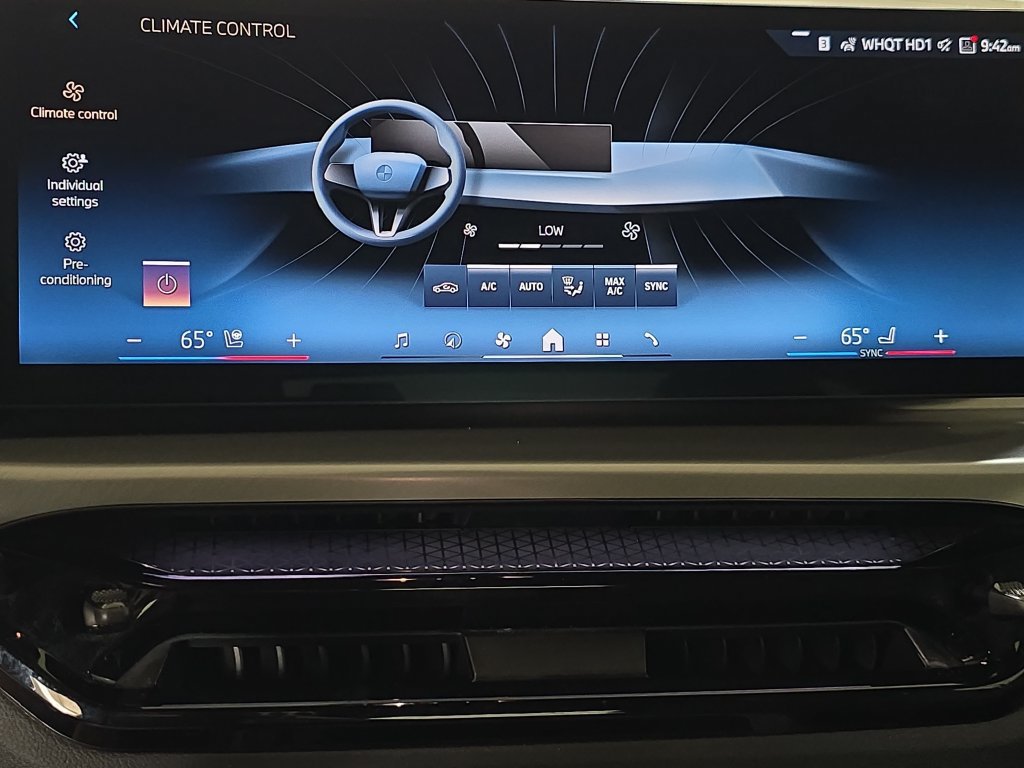 Certified 2026 BMW 430i Convertible RWD image 25