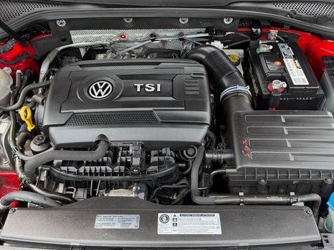 Used 2016 Volkswagen GTI S FWD image 32