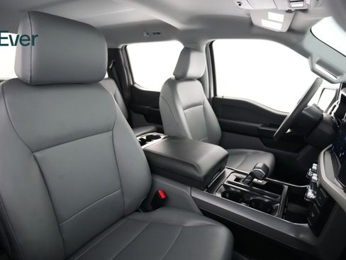 Used 2023 Ford F150 Lightning Pro image 17