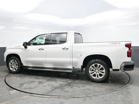 Used 2023 Chevrolet Silverado 1500 LTZ AWD/4WD image 4