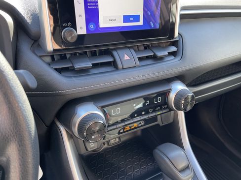Certified 2024 Toyota RAV4 LE AWD/4WD image 22