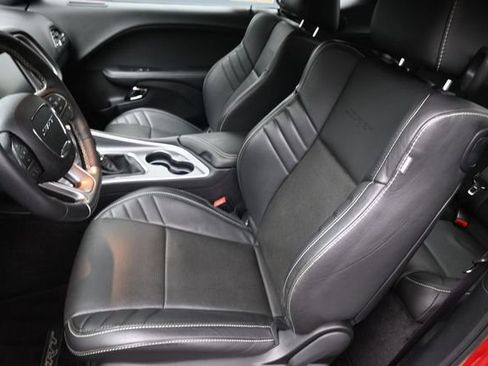 Used 2016 Dodge Challenger SRT Hellcat RWD image 19