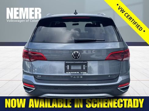 Certified 2022 Volkswagen Taos SE image 7