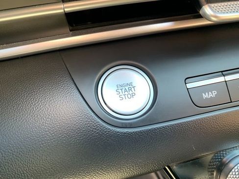 Certified 2023 Hyundai Elantra SEL w/ Convenience Package FWD image 24