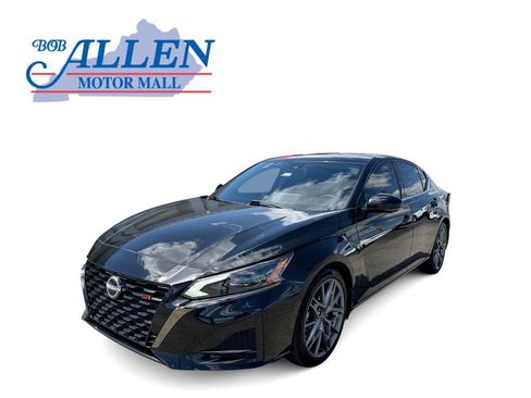 Used 2024 Nissan Altima 2.0 SR FWD image 1