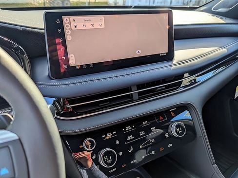 New 2026 INFINITI QX60 Sport image 16