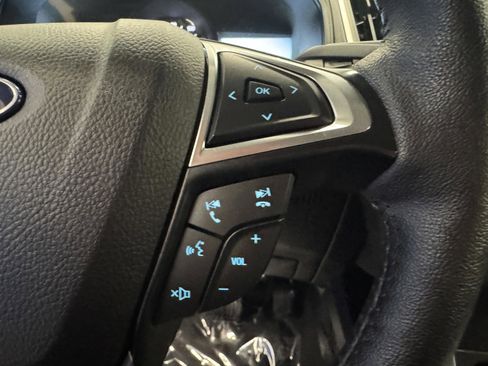 Certified 2024 Ford Edge SEL image 21