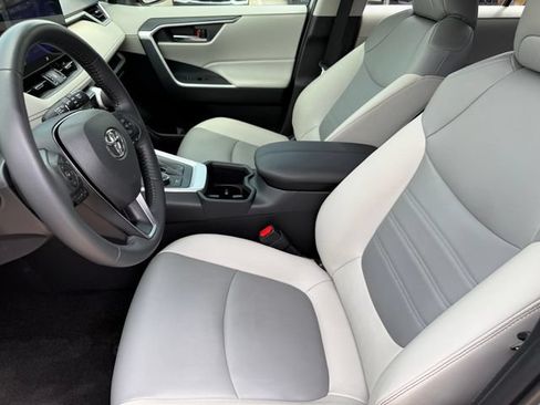 Used 2023 Toyota RAV4 XLE Premium AWD/4WD image 11