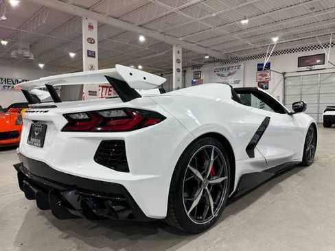 Used 2021 Chevrolet Corvette Stingray Preferred Conv w/ Z51 Performance Package RWD image 4