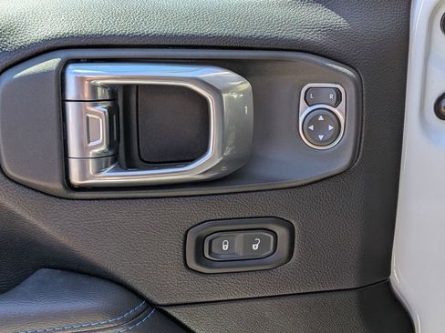 Used 2023 Jeep Wrangler Unlimited Rubicon 4xe w/ Steel Bumper Group image 12