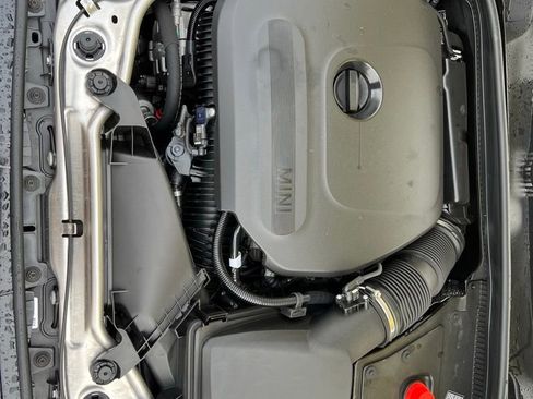 Certified 2025 MINI Cooper 2-Door Hardtop image 26