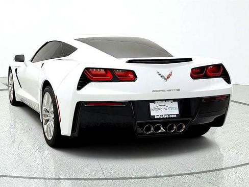 Used 2015 Chevrolet Corvette Stingray Coupe RWD image 6